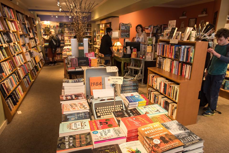 Astoria and Empire – Fort Clatsop Bookstore