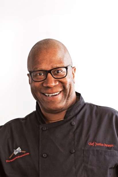 Chef Justice Stewart authored Mastering the Art of Sous Vide Cooking to give people the knowledge to master this epicurean realm.