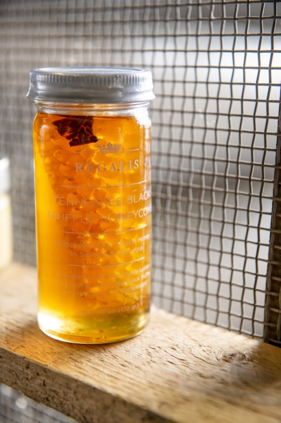 Honey with honeycomb from Regalis Foods.